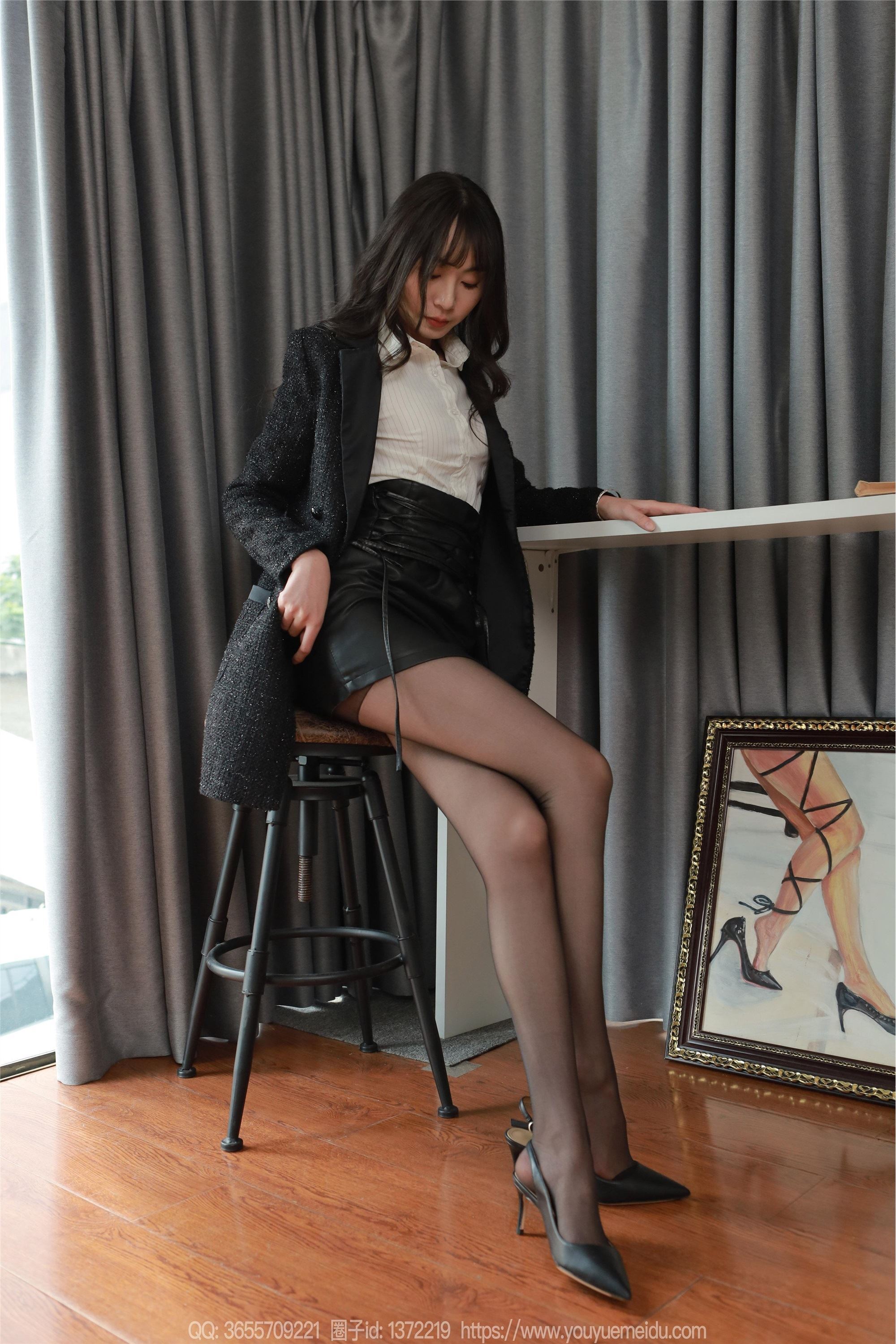 IESS异思趣向  2024.12.27 丝享家 1935 团团《脚尖加固》